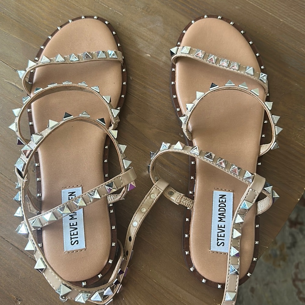 Steve Madden sandals
